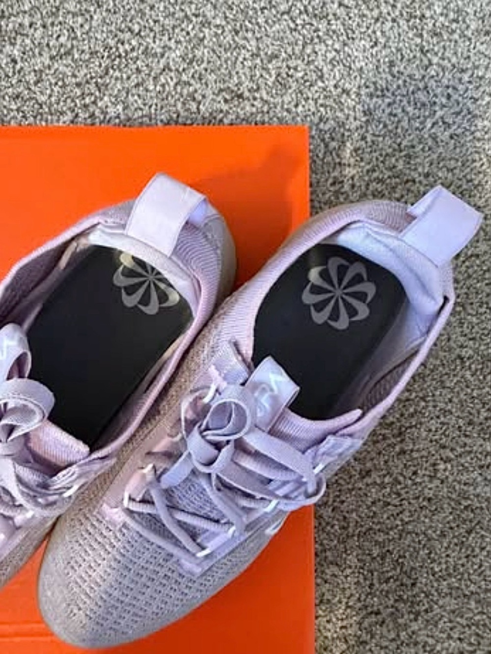BNIB Wmns Nike Air VaporMax 2021 Flyknit Runners – Light Arctic Pink/Iced Lilac - Picture 4 of 5